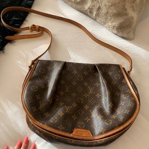 Vintage Louis Vuitton Saddle Bag